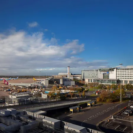 Radisson Blu Manchester Airport-3