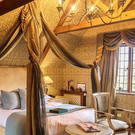 Langshott Manor - Luxury Hotel Gatwick-2