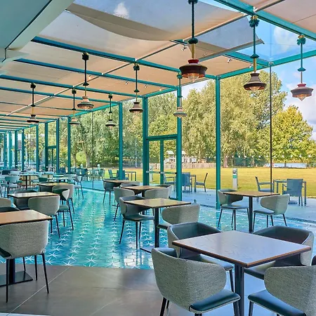Crowne Plaza Marlow By Ihg-3