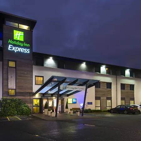 Holiday Inn Express Cambridge By Ihg-2