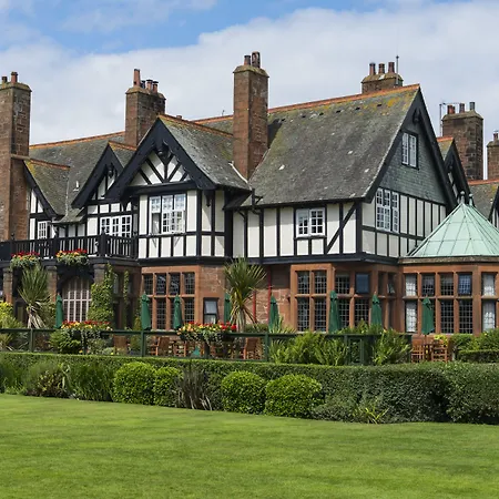 Piersland House-3