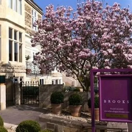 Brooks Guesthouse-2