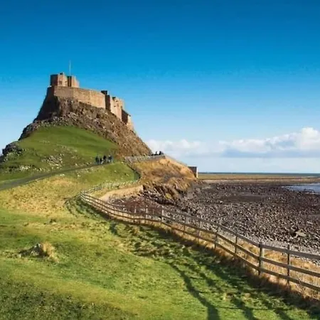 Manor House Hotel Holy Island-3
