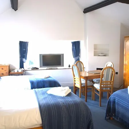 The Hostelrie At Goodrich-3
