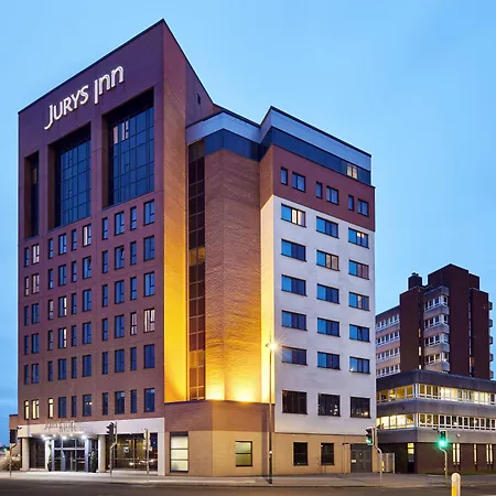 Leonardo Hotel Swindon-3