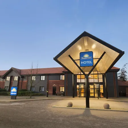 Days Inn Stevenage North-3