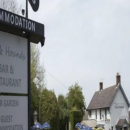 The Fox & Hounds-3