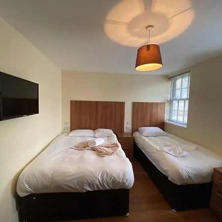 Wendover Arms Hotel-2