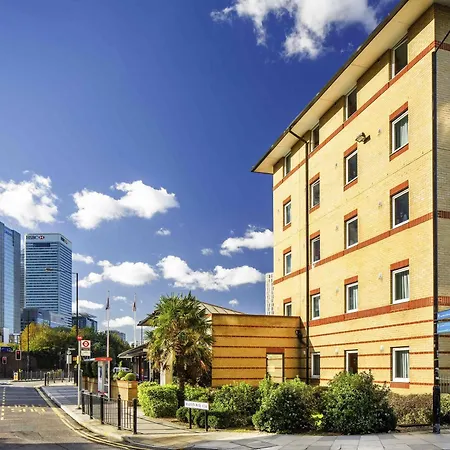Ibis London Docklands Canary Wharf-3