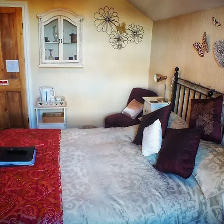 Heathfield Bed And Breakfast-2