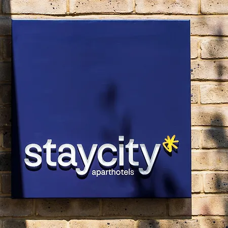 Staycity Aparthotels London Greenwich High Road-2