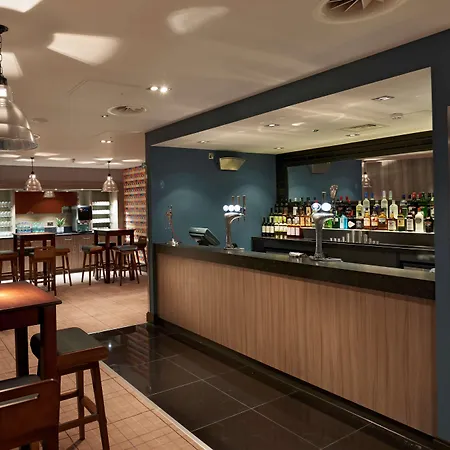 Village Hotel Glasgow-2