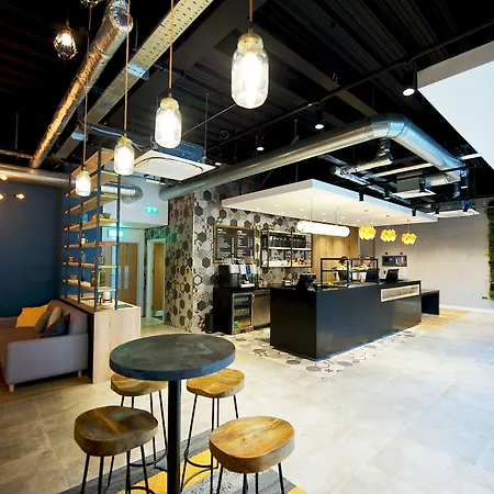 Staycity Aparthotels Birmingham City Centre-3