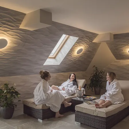 Cotswolds Hotel & Spa-3