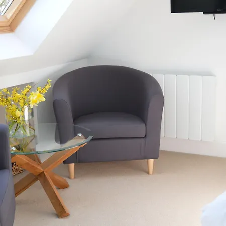 The Steading B&B-3
