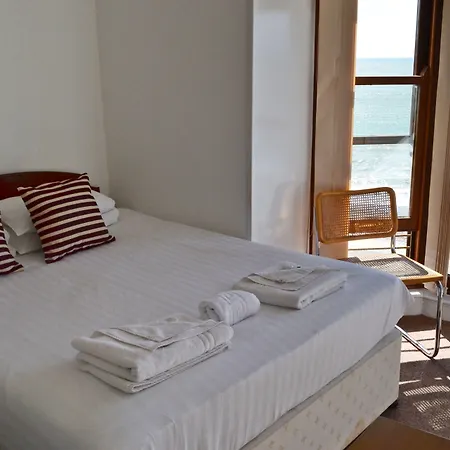 Cardigan Bay Self Catering Accommodation-2