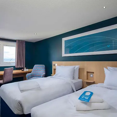 Travelodge Croydon Central-3