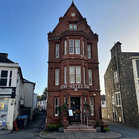 The Famous Star Hotel Moffat-2