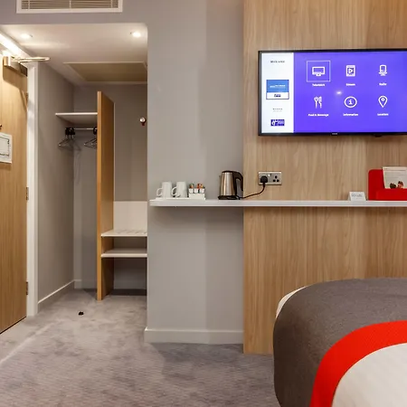 Holiday Inn Express - Wigan By Ihg-3