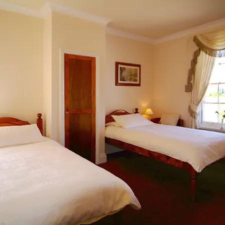 Brandon Lodge-3