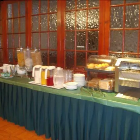Firs Hotel-3