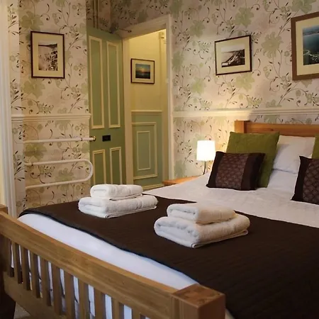Athol Guest House-3
