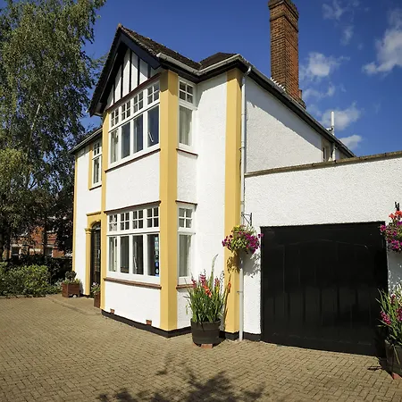 Sandfield Guest House-2