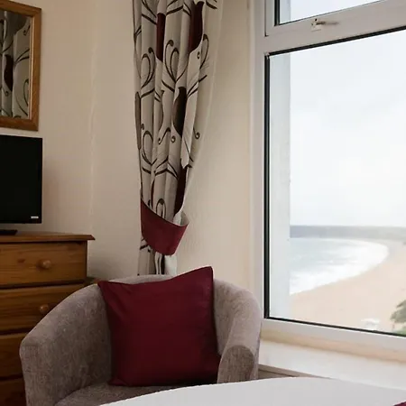 Lindholme Guest House-2