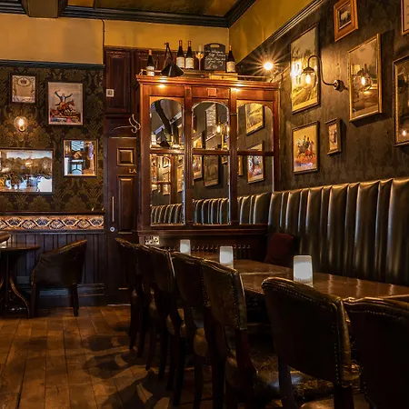 Fox And Anchor-3
