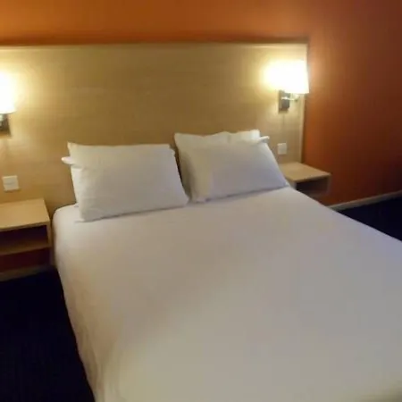 Metro Inns Huddersfield-2