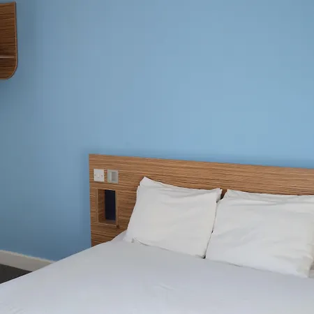Metro Inns Walsall-3