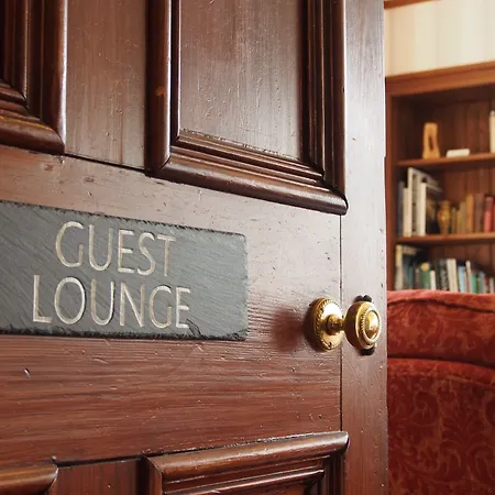 Ravenscraig Guest House-3