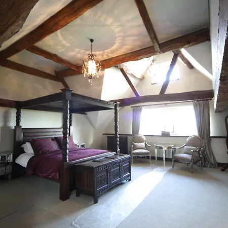 Weston Hall-2