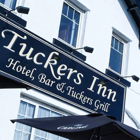 Tuckers Inn-2