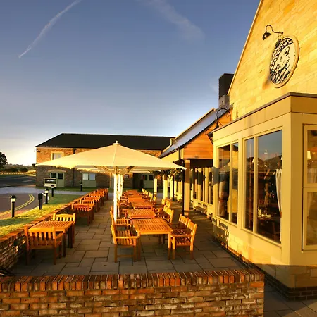 The Hog'S Head Inn - The Inn Collection Group-3