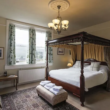 Grosvenor Villa-2