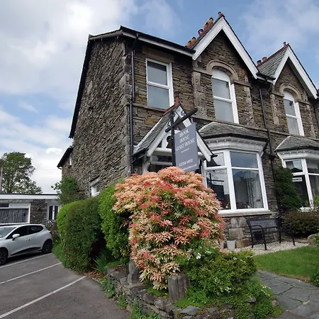 Brook House ― Free On-Site Car Park-2