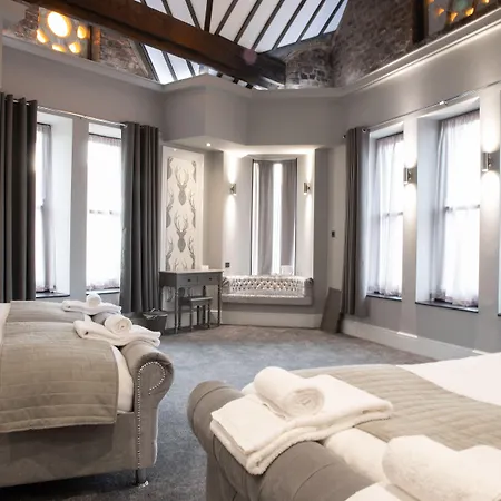 The Glebe Hotel-2