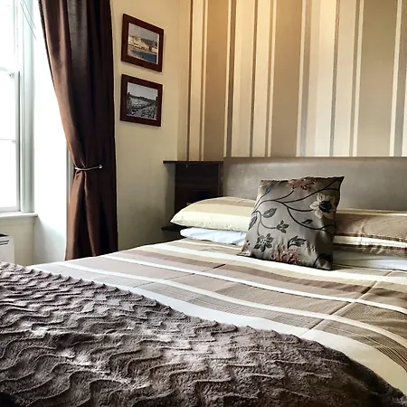 Philbeach Guest House-3