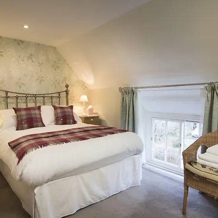 Bramwood Guest House-2