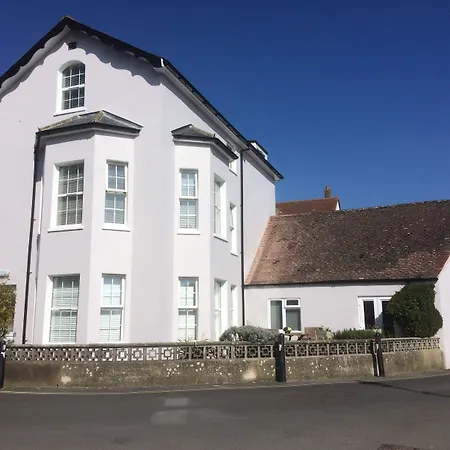 Arden House-2