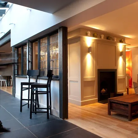 The Crown Hotel-2