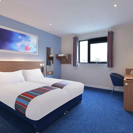 Travelodge Clacton On Sea Central-2