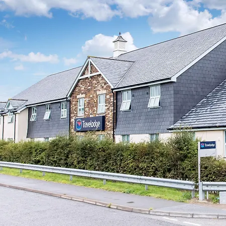 Travelodge Wadebridge-2
