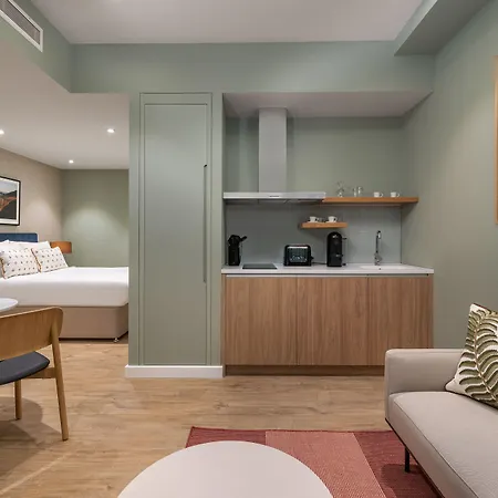 The Lincoln Suites-2