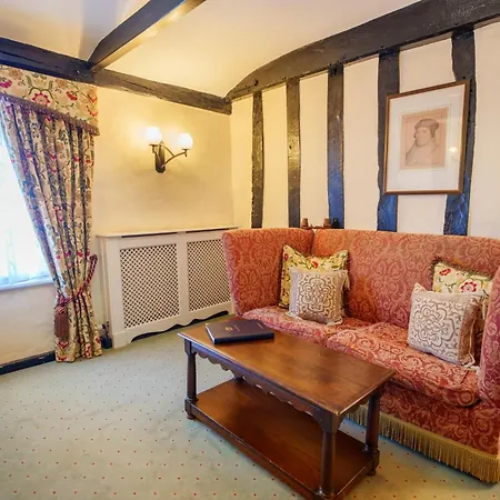 Marygreen Manor-2