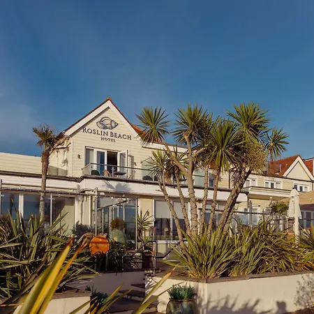 Roslin Beach Hotel-3