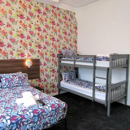 Belroy Hotel-2