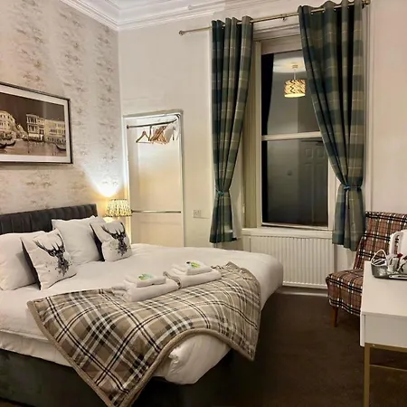 Brig O'Doon Guest House-3