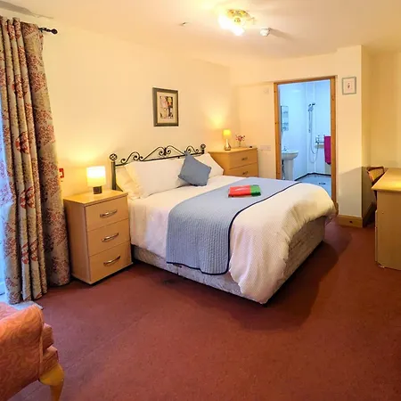 Ensuite Double Rooms -Self-Catering In Shared Kitchen-2